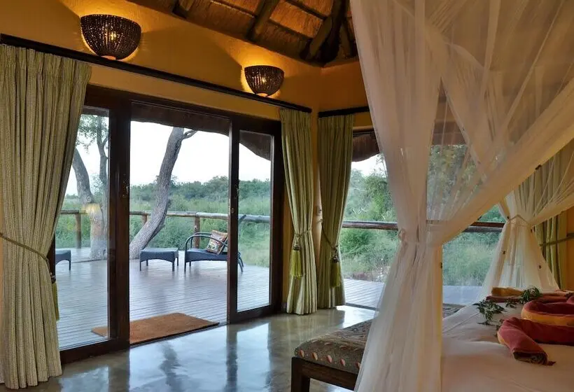 １ベッドルームのデラックスアパートメント, Motswiri Private Safari Lodge