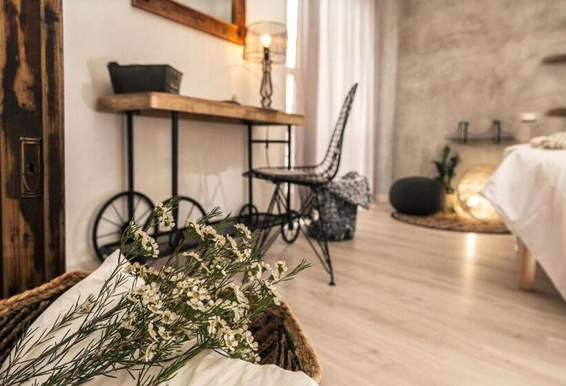 Номер Стандарт с Балконом, B&b I Cinque Mori