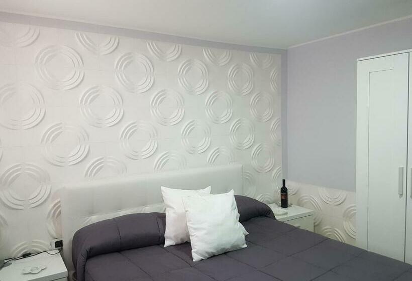 اتاق استاندارد, La Mariposa De La Reina