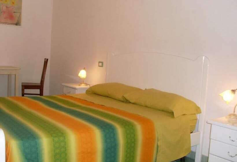 Номер Стандарт, B&b Li Cuti