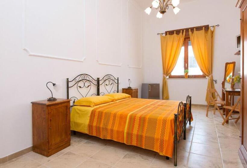 Четырехместный Номер Стандарт, B&b Li Cuti