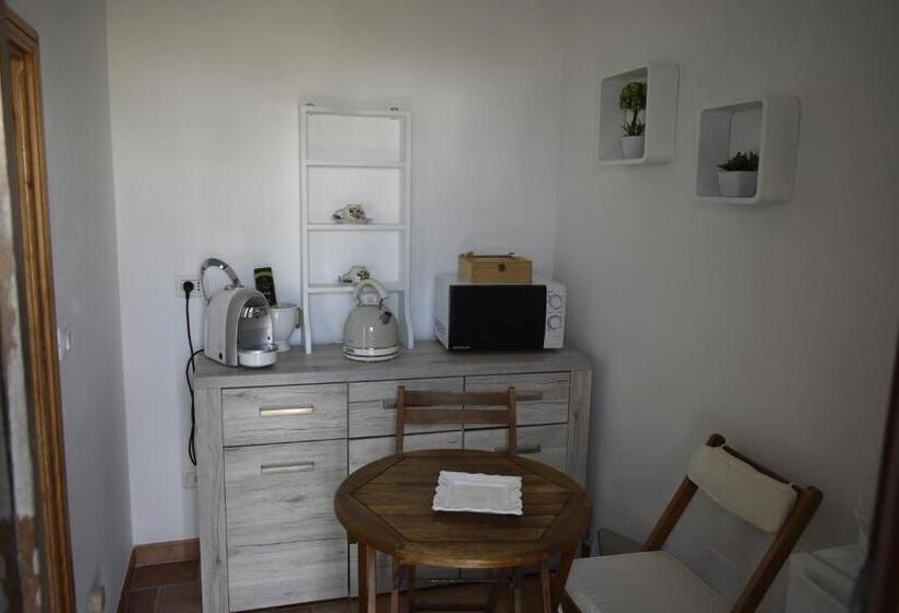 اتاق خانوادگی, B&b Prestige