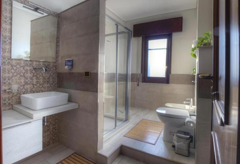 اتاق لوکس, Terra Di Sole