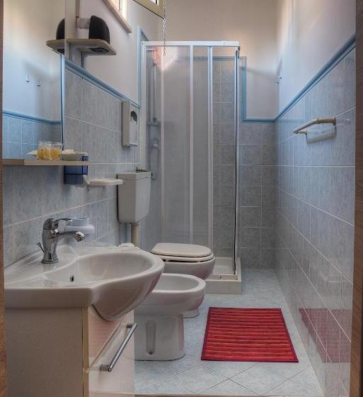 استودیو خانوادگی, Terra Di Sole