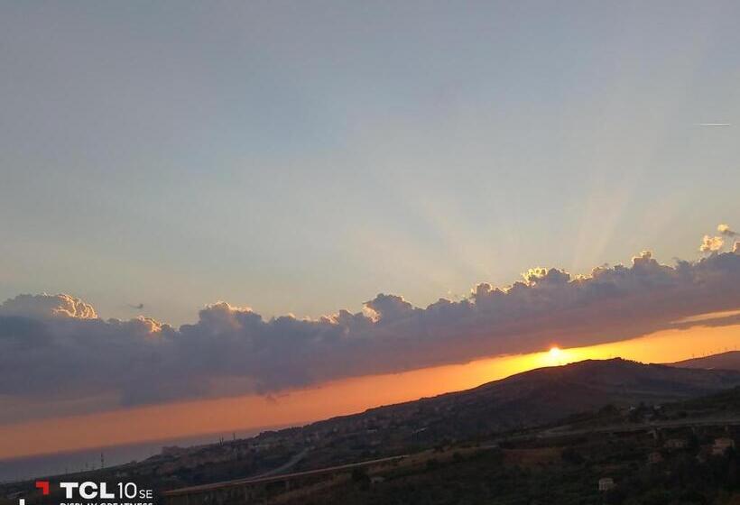 景色の見えるスタンダード4人部屋, Dimora Fraula Guest House