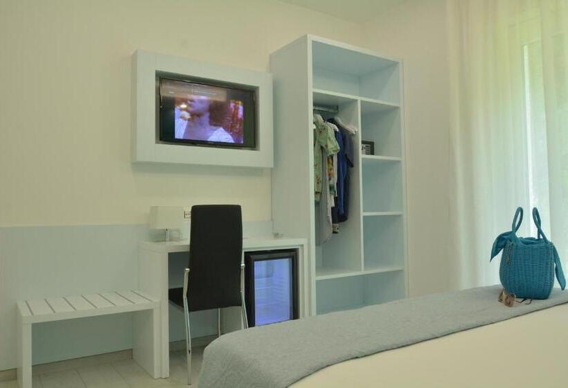 Номер Стандарт с Балконом, Dreams Tropea Mare Parking Private