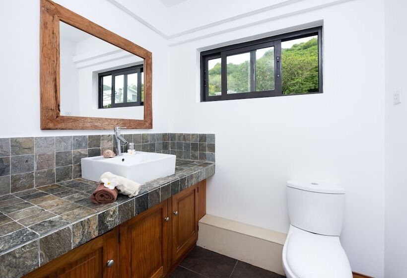 اتاق سوپریور با چشمانداز دریا, Happy Days Guest House