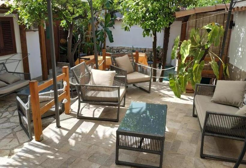 اتاق استاندارد با تراس, Le Camere Del Giardino