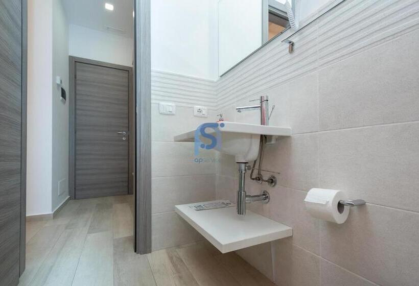 اتاق استاندارد با تخت بزرگ, B&b Panorama   Self Check In