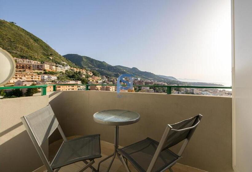 اتاق استاندارد با تخت بزرگ, B&b Panorama   Self Check In