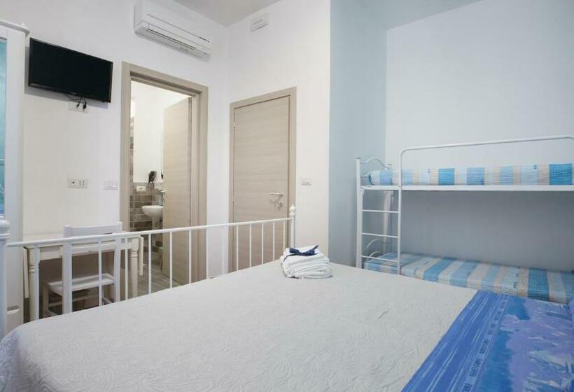 디럭스 룸, Marlin B&b