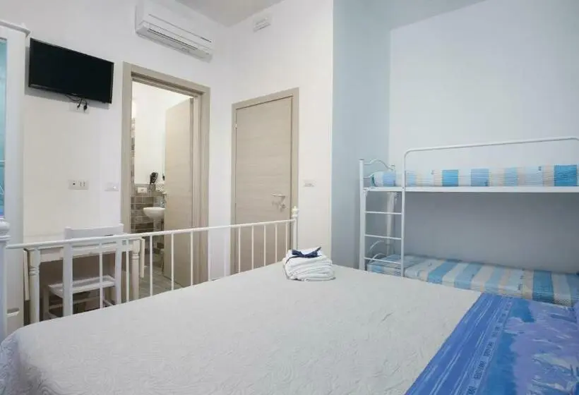デラックスルーム, Marlin B&b