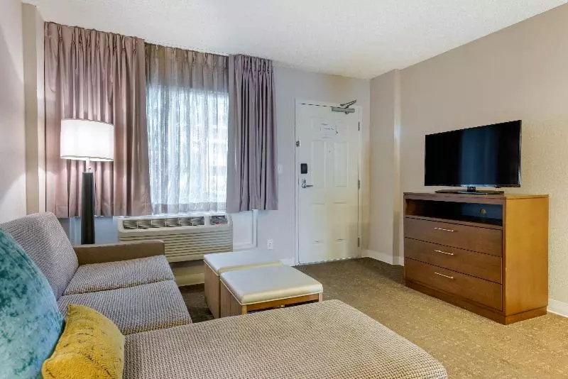 اتاق لوکس, Four Seasons Hotel Prague