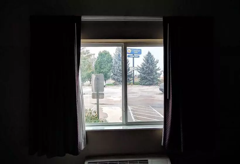 سوئیت برای معلولان, Comfort Inn Fort Collins North