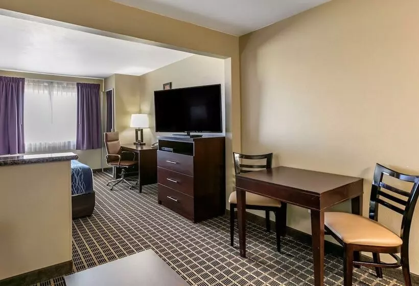سوئیت برای معلولان, Comfort Inn Fort Collins North
