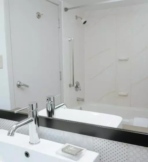 سوئیت با وان آب گرم, Country Inn & Suites By Radisson, Myrtle Beach, Sc