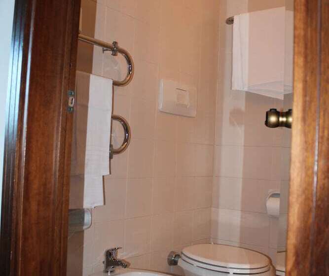 스탠다드 룸, De La Telecabine