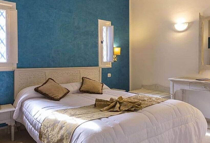 小型套房, Diar Lemdina