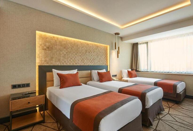اتاق استاندارد سه نفره, Grand Hotel Gulsoy Old City