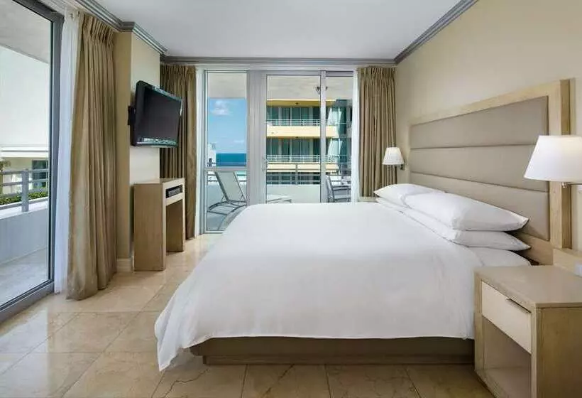 سوئیت با تخت بزرگ, Hilton Bentley Miami/south Beach