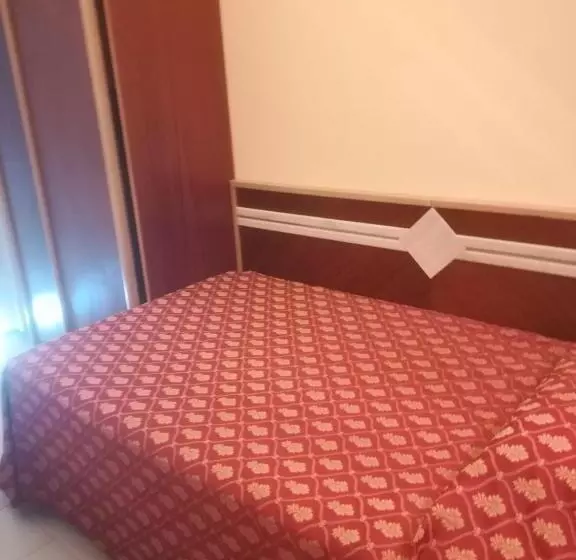 Superior Yhden Hengen Huone, Europa Beach Village