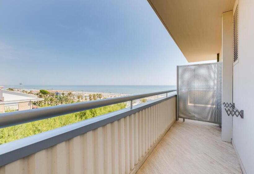 Трехместный Superior Вид на Море, Europa Beach Village