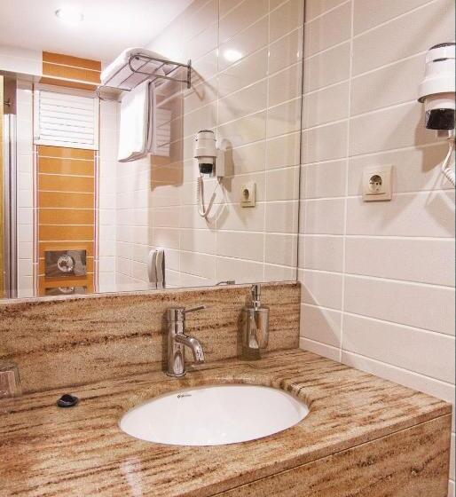 Номер Стандарт Вид на Море, Ilayda