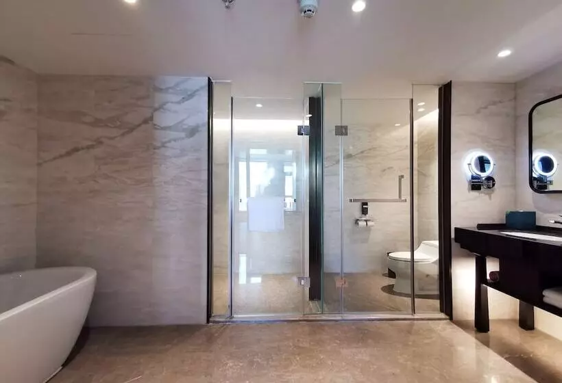 سوئیت کلاب, Intercontinental Resort Jiuzhai Paradise, An Ihg