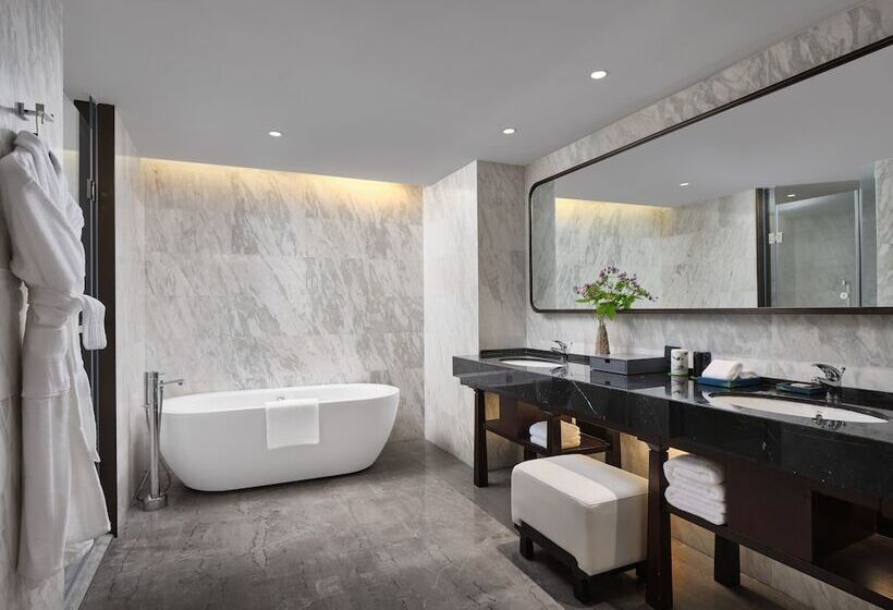 Люкс Клуб, Intercontinental Resort Jiuzhai Paradise, An Ihg