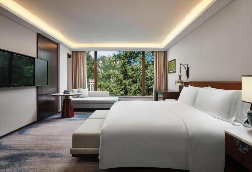 Люкс Клуб, Intercontinental Resort Jiuzhai Paradise, An Ihg