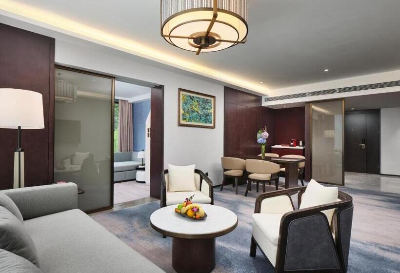 Люкс Клуб, Intercontinental Resort Jiuzhai Paradise, An Ihg