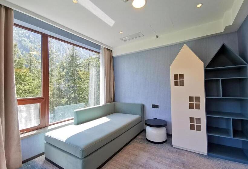 Люкс Клуб, Intercontinental Resort Jiuzhai Paradise, An Ihg