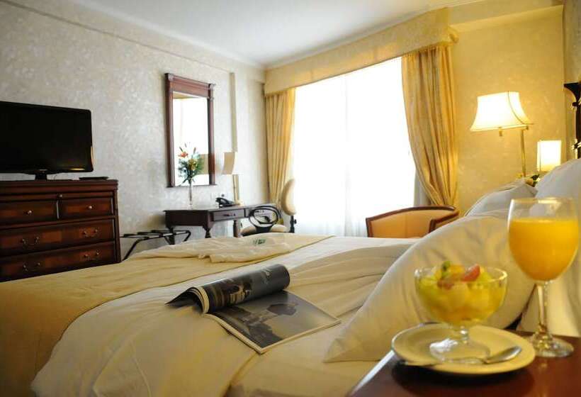 디럭스 룸, Intertower