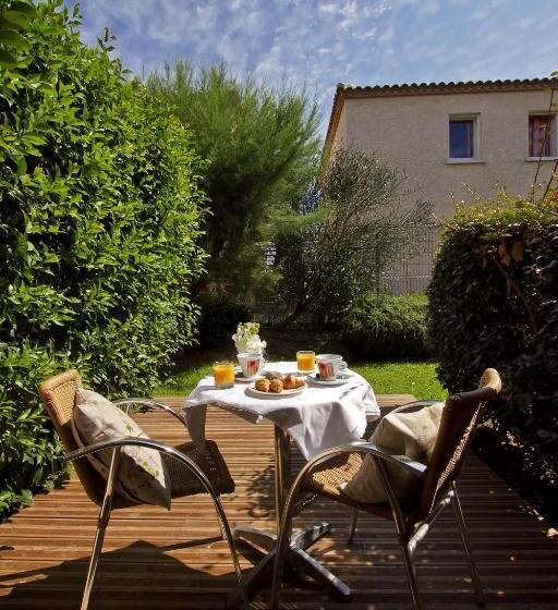 컴포트 룸, Le Phoebus Garden & Spa