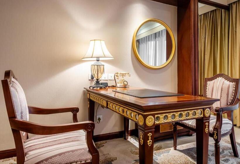 キングサイズベッドのデラックスルーム, Maritim Hotel Taicang Garden