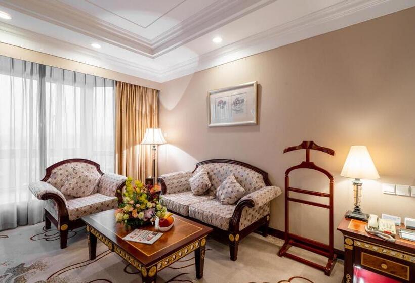 Номер Deluxe Кровать Кинг, Maritim Hotel Taicang Garden