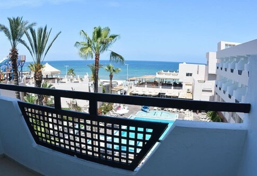 اتاق استاندارد با چشمانداز دریا, Sousse City And Beach