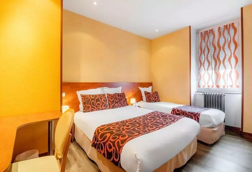 اتاق استاندارد سه نفره, The Originals City, Hôtel Régina, Périgueux