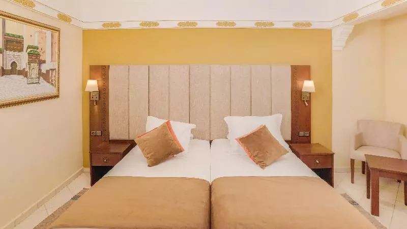 キングサイズベッドのスイートルーム, Holiday Inn Express & Suites Chicago Matteson By Ihg
