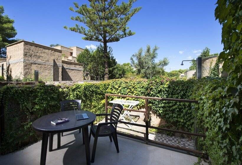 חדר קלאסי לארבעה, Voi  Floriana Resort