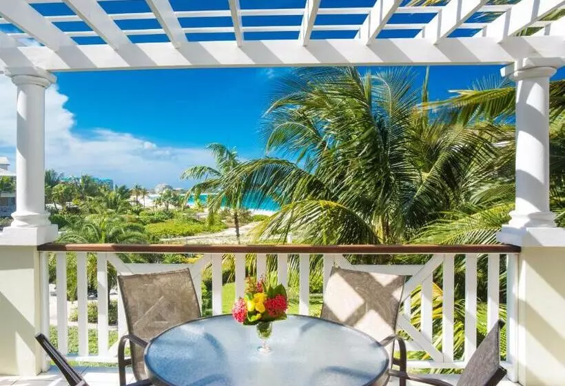 استودیوی استاندارد با چشمانداز دریا, Royal West Indies