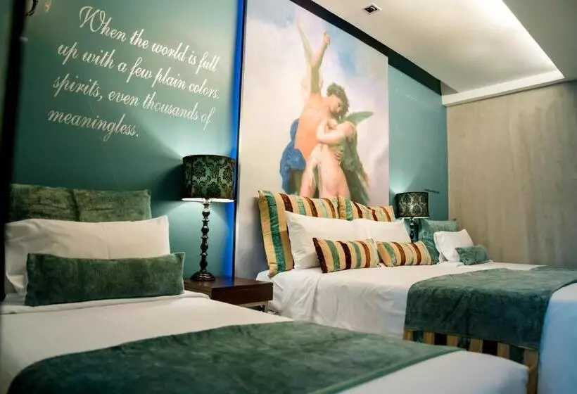 デラックスの４人部屋, Sunbeam Hotel Pattaya   Sha Extra Plus
