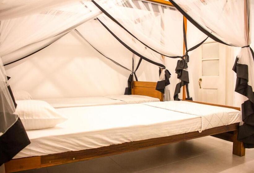 Четырехместный Номер Стандарт, Villa Lewis