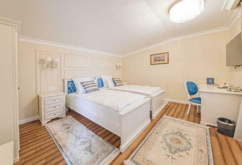 Номер Стандарт, Grant Boutique