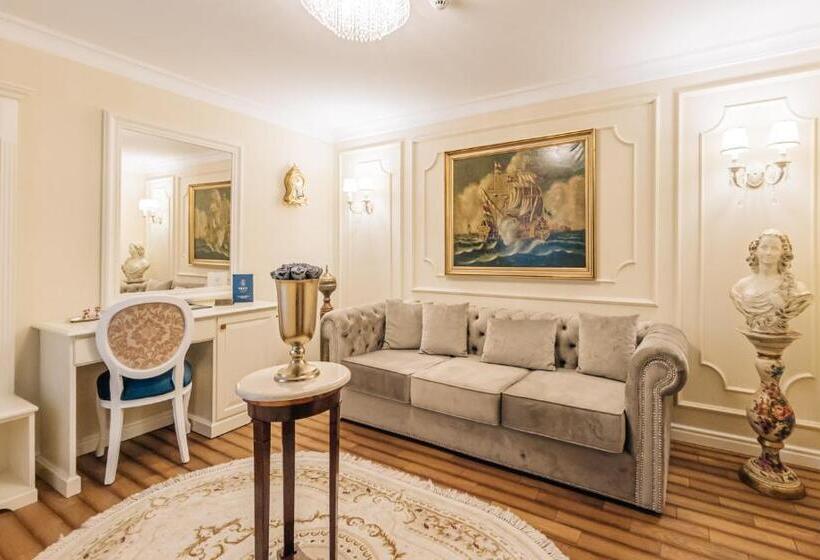 Апартаменты 1 Спальня Вид на Сад, Grant Boutique