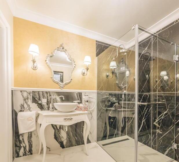 Стандартный Номер Кровать Кинг, Grant Boutique