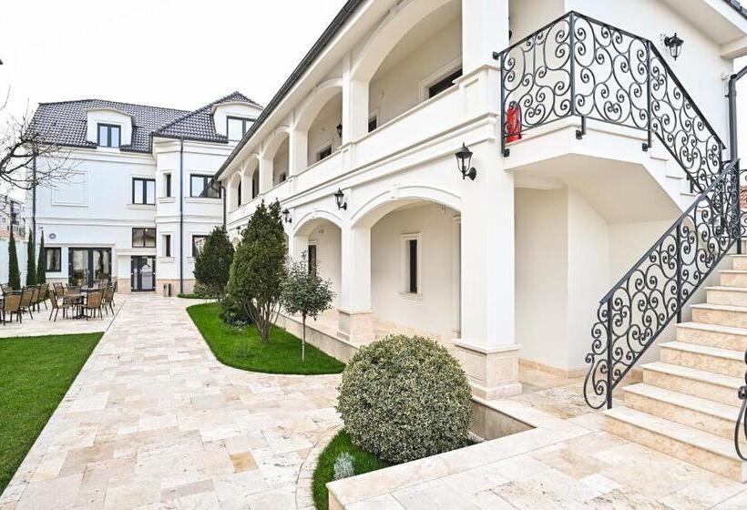 Апартаменты 1 Спальня Вид на Сад, Grant Boutique