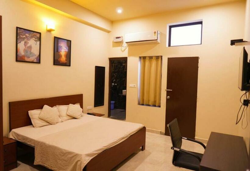 Deluxrum med Balkong, Green Hillock