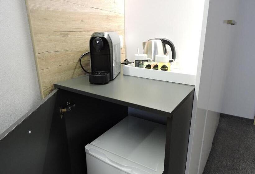 Номер Deluxe, Primma