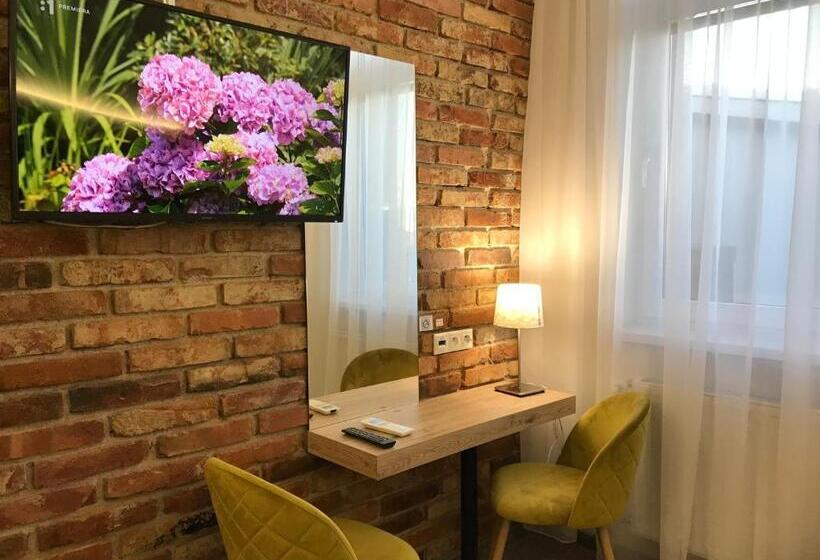 חדר סטנדרט, Primma